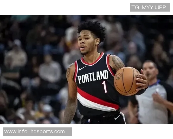 媒体人分析绿军西蒙斯表现引发争议是继续培养还是寻求内线替代