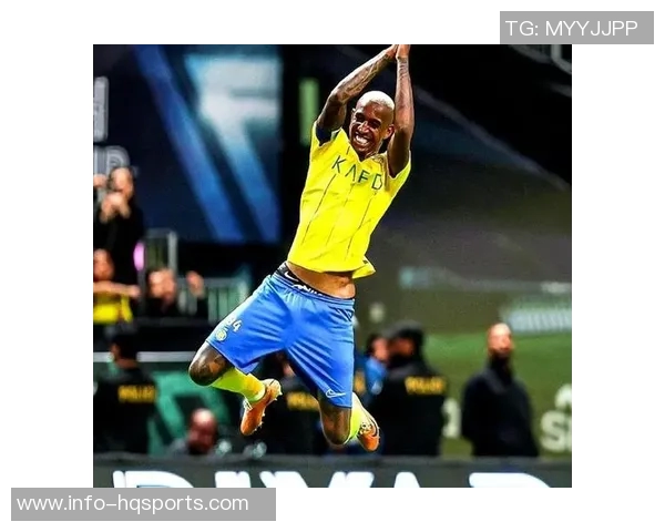 费内巴切关注桑乔计划冬窗引援交易希望达成协议